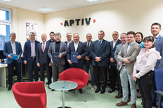 Uczestnicy spotkana w laboratorium A.210 Aptiv R&D Studio „Future of mobility”, fot. A. Surowiec, źródło: strona WEiI