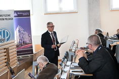 Prof. dr hab. inż. Robert Hanus,